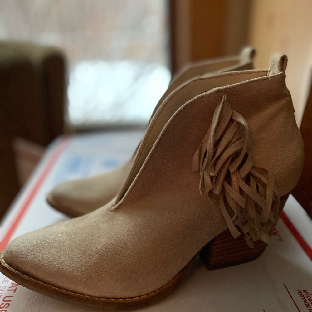 Coconuts by Matisse Miranda Booties